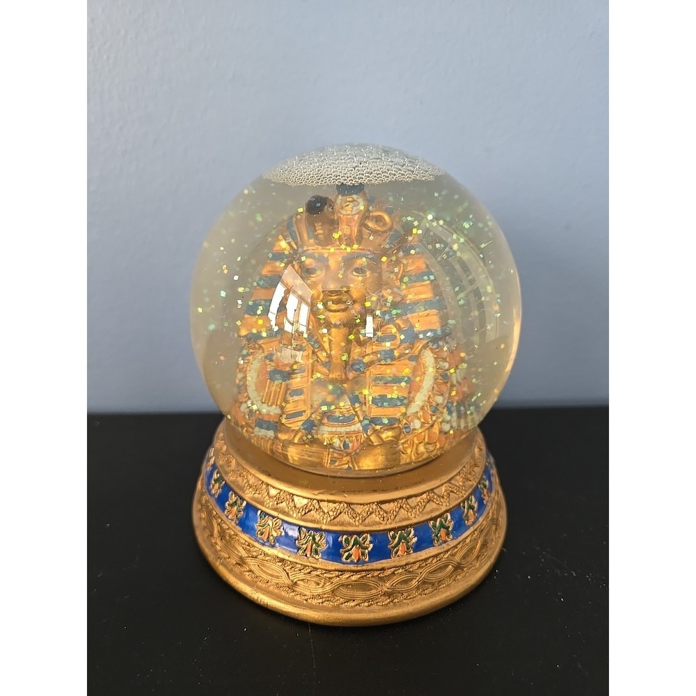 4.5 Inch Cold Cast Resin Egyptian Pharaoh King Tut Water Snow Globe - Picture 1 of 6